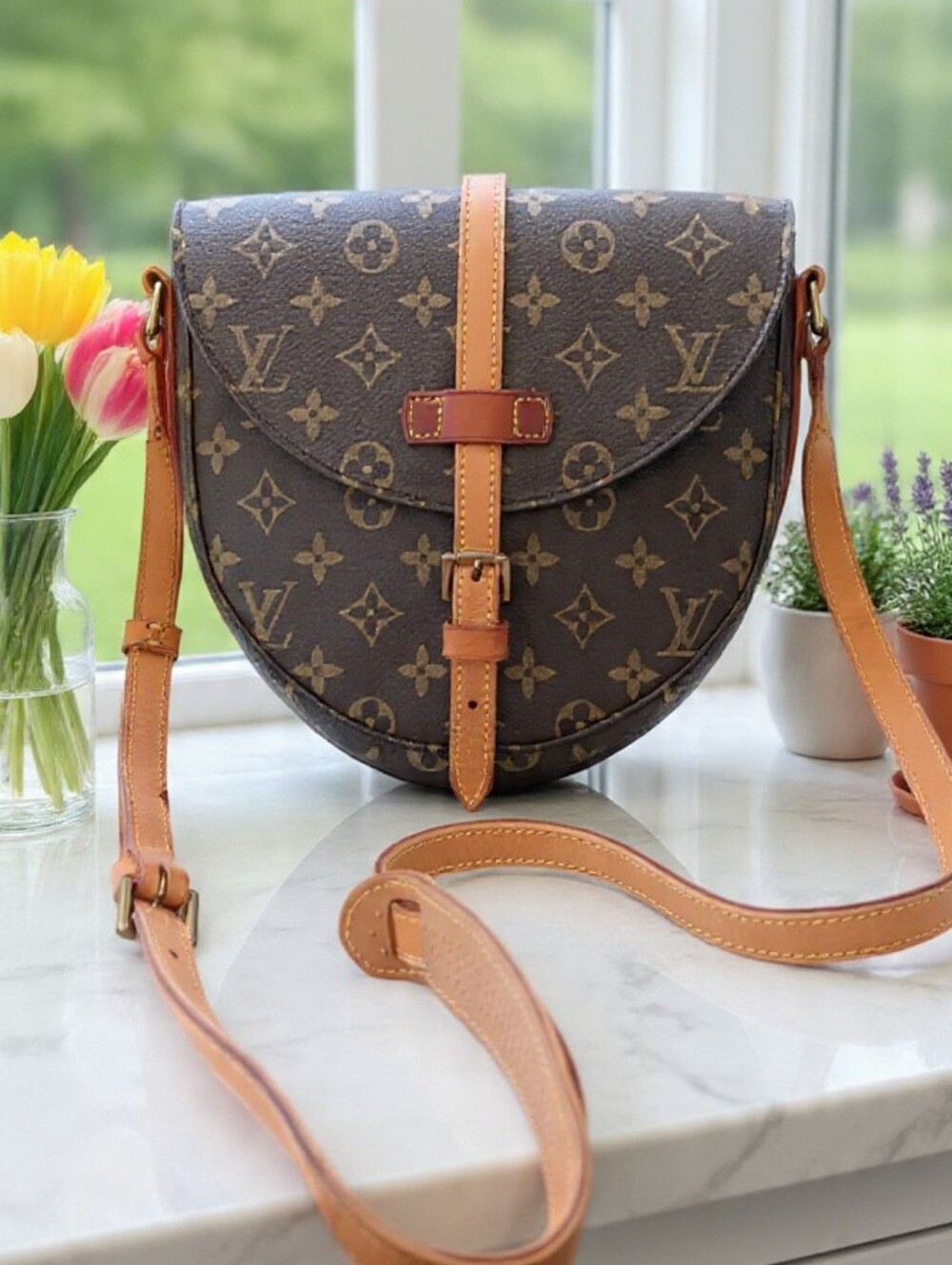 Louis Vuitton Vintage 1991 ✨️ Chantilly MM Monogram Crossbody Bag